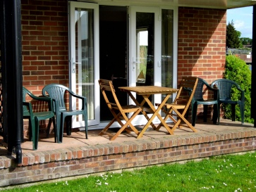covered terrace of Wherry cottage